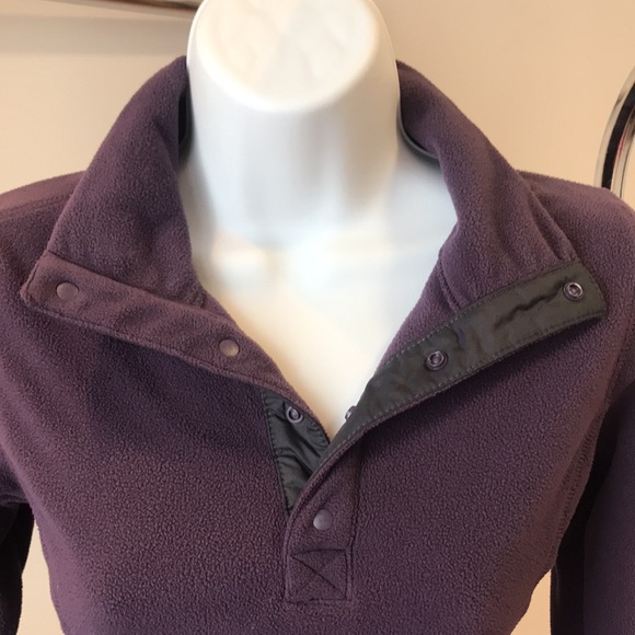 Helly Hanson Fleece Sweater. - Picture 2 of 6